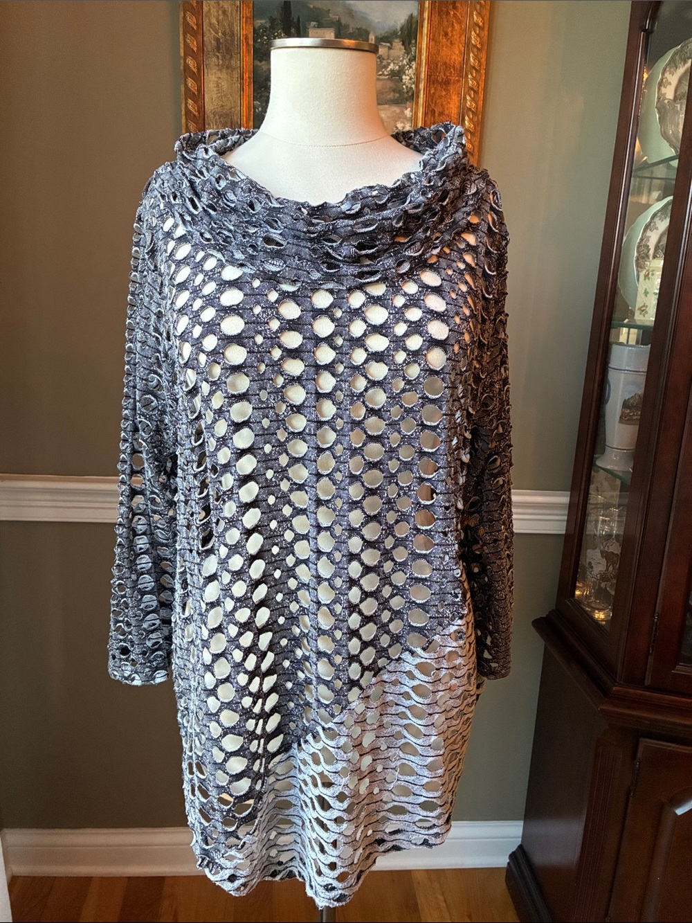 Lulu-B Gray Open-Knit Cowl Neck Tunic Size Large